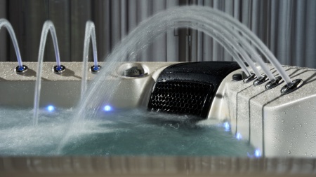 Гидромассажный СПА бассейн Joyee SPA London-L Гидромассажный СПА бассейн Joyee SPA London-L