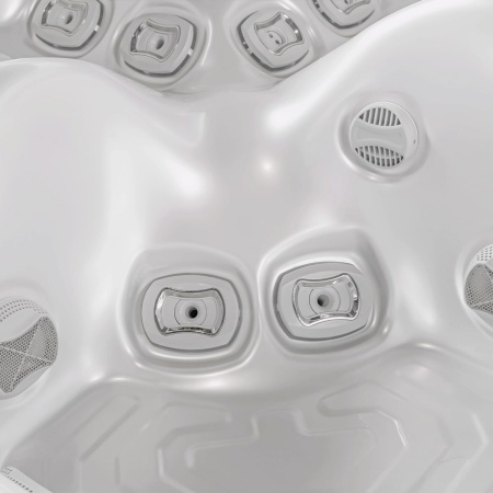 Гидромассажный спа-бассейн Wellis Makalu Life Deluxe