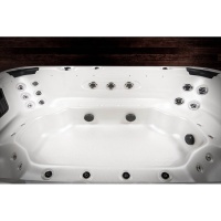 Гидромассажный спа бассейн Vortex Spas Titanium TOP